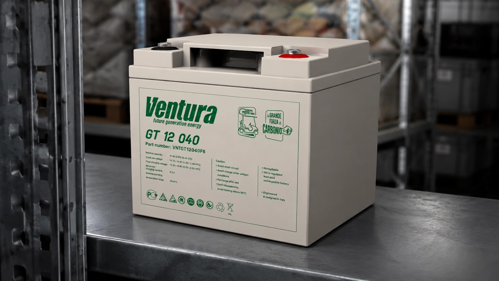Тяговый аккумулятор Ventura GT 12 040 на промышленной полке. 